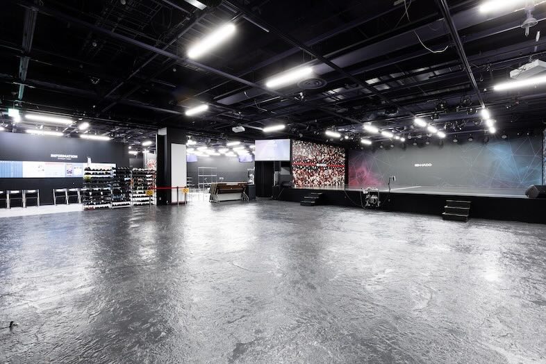 GOBLIN.お台場ARENA店｜【グランドステージ】奥行きのある広々とした空間