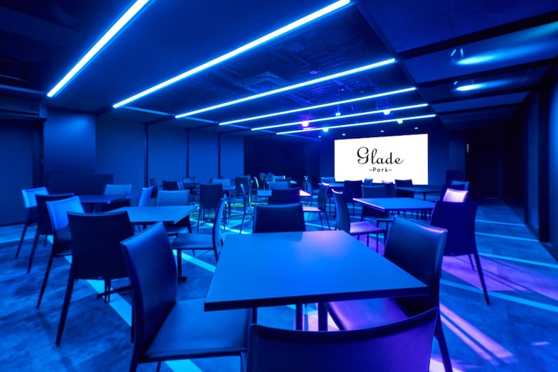 GOBLIN.新橋店 -HALL-｜【8F メインフロア】照明次第で、クラブのような空間演出も可能