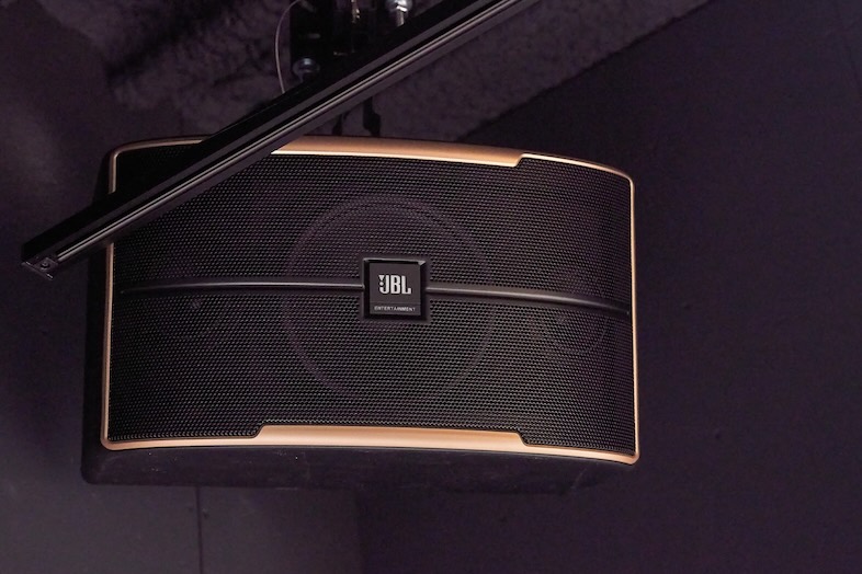 GOBLIN.新橋店 -HALL-｜【8F メインフロア】音響設備