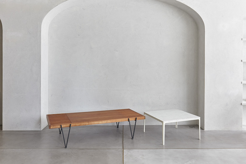 BASE STUDIO AOBADAI 2F +STYLE｜ローテーブル