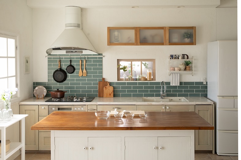 Studio Vale｜【space A】タイルと小窓を設置｜オプション