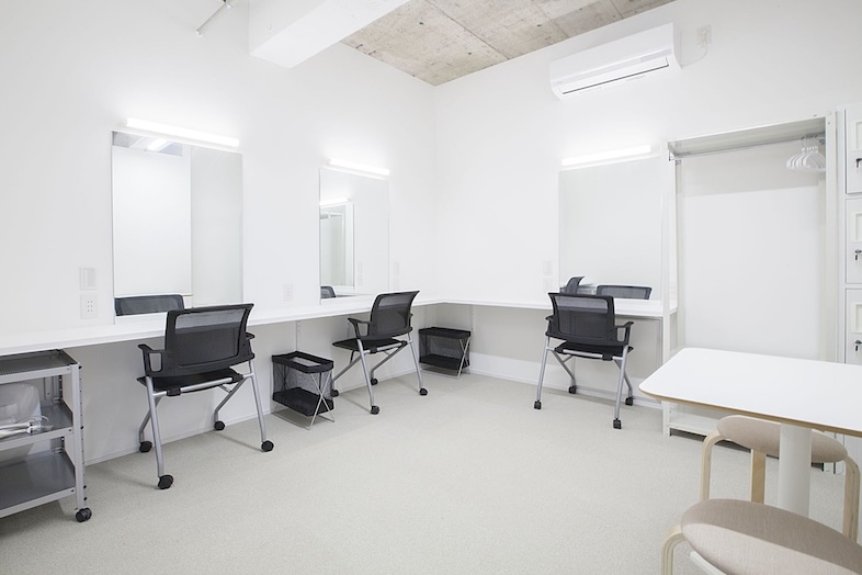 studio AMUSU 早稲田｜メイクルーム１