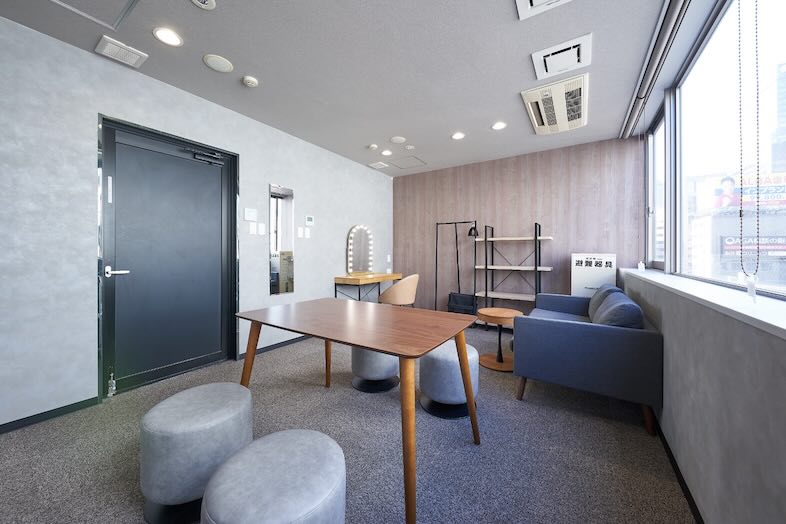 GOBLIN.新橋店 -LOUNGE-｜【6F】控室B