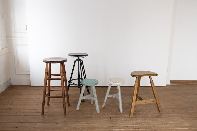 今川スタジオ｜豊富なスツール