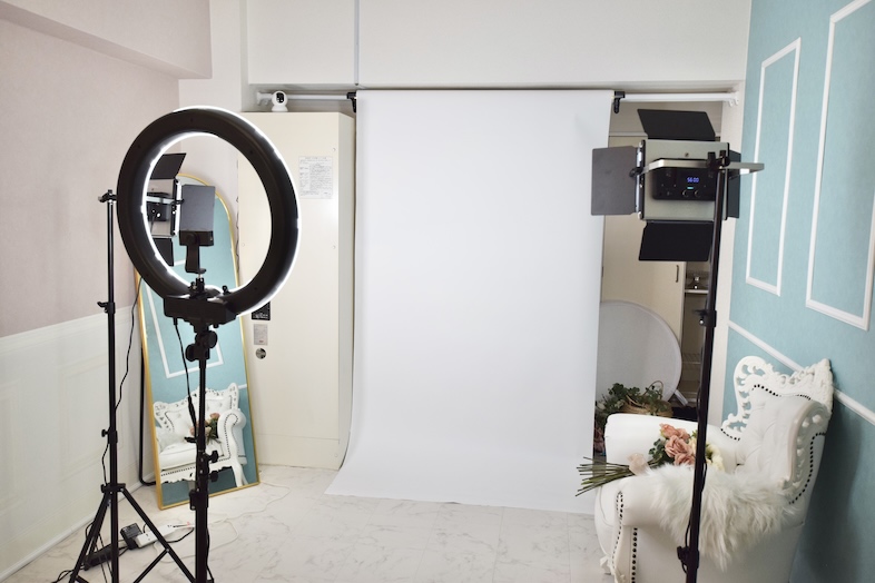 ミートアップルーム栄｜【フォトスタジオ】セルフ撮影・ライブ配信・SNS向けコンテンツ制作に対応した機材が完備