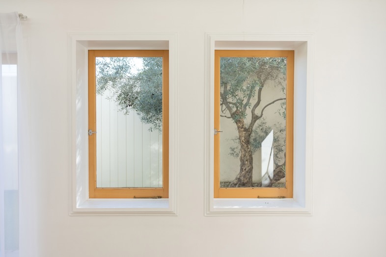 OLD OLIVE｜【Cゾーン】抜け感あるカットに