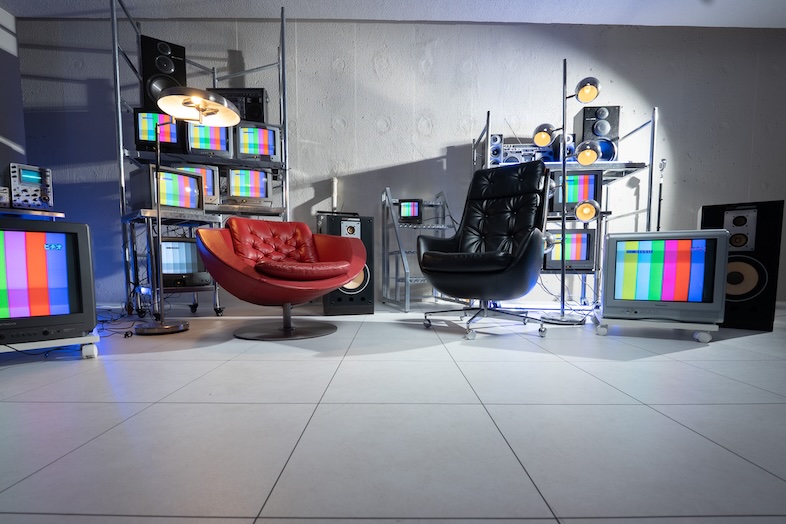 STUDIO PODBASE グリッドスペース旗の台｜独特の世界観を背景に、唯一無二の対談やインタビュー撮影が可能に