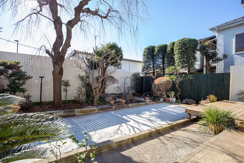 アルバートハウス練馬｜庭も撮影ロケーションに