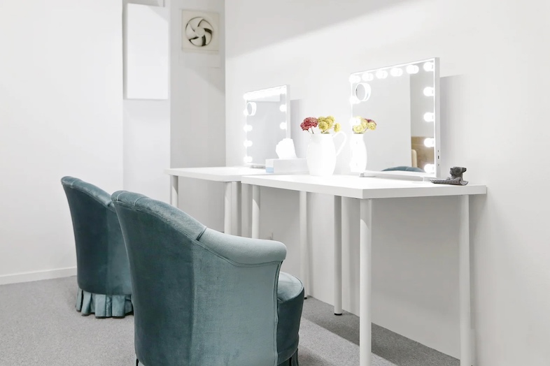 NOEMA images STUDIO｜控室/メイクルーム