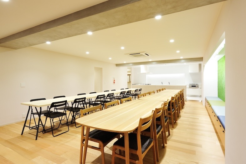 レンタルキッチンスペース Patia 東麻布店｜広さ80㎡のゆとりのあるキッチンスタジオ