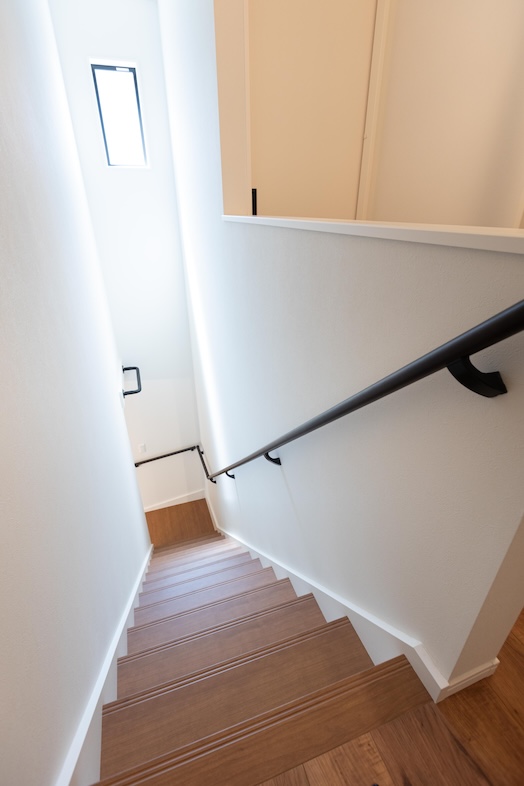 House studio MD｜上下の移動で物語を演出できる階段は ※オプション利用可能