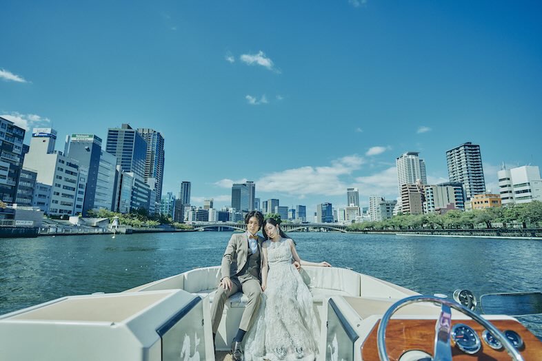 UNWEDDING中之島｜水上で空を大胆に抜くアングルも実現可能