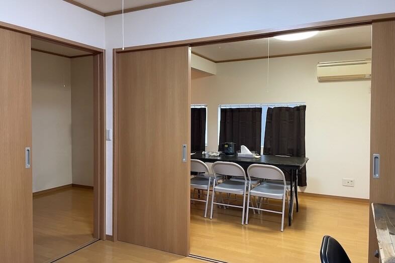 旧海岸スタジオ 浅草(第四、第十一、第十二)｜控室2F