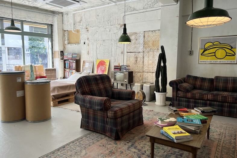 旧海岸スタジオ 浅草(第四、第十一、第十二)｜【第四スタジオ】ライフスタイル系からアパレル、インタビューまで様々な撮影にフィット