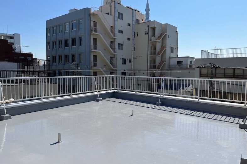 旧海岸スタジオ 浅草(第四、第十一、第十二)｜【屋上】浅草の街並みやスカイツリーが望める屋上