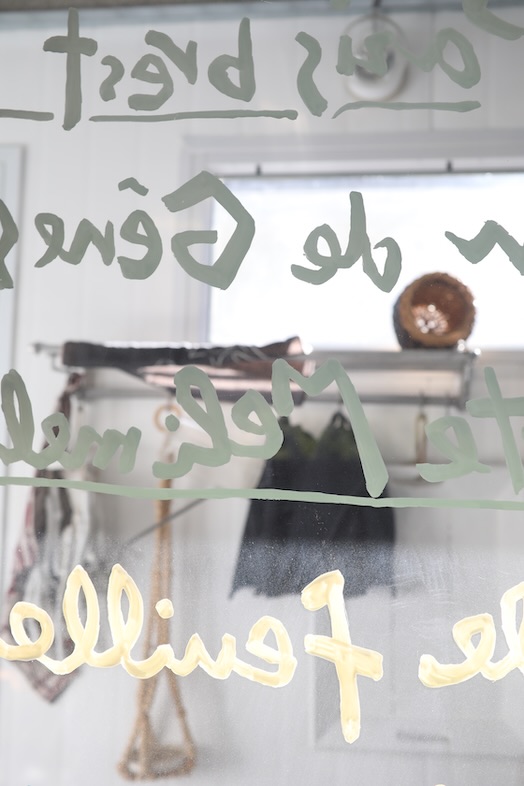 LA SABINA 印西｜【2F】カフェ系・ライフスタイル系コンテンツやインタビュー映像の背景に