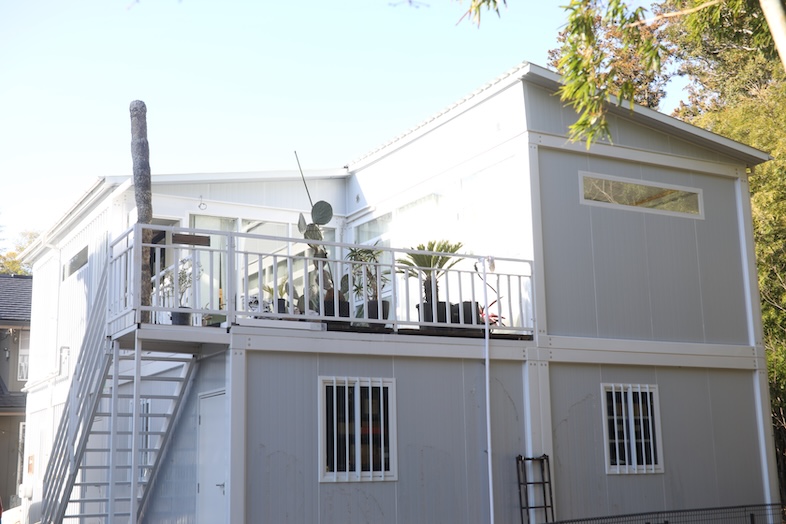 LA SABINA 印西｜外観とバルコニーを引きで撮影可能