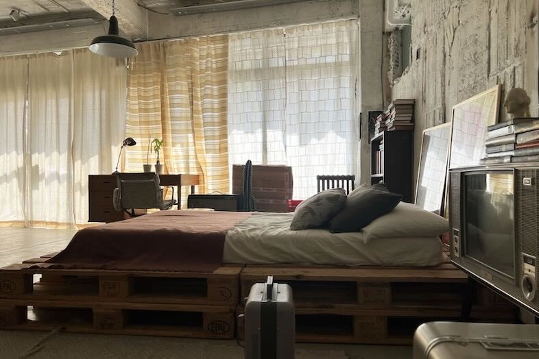 旧海岸スタジオ 浅草(第四、第十一、第十二)｜【第四スタジオ】異なる種類のカーテン