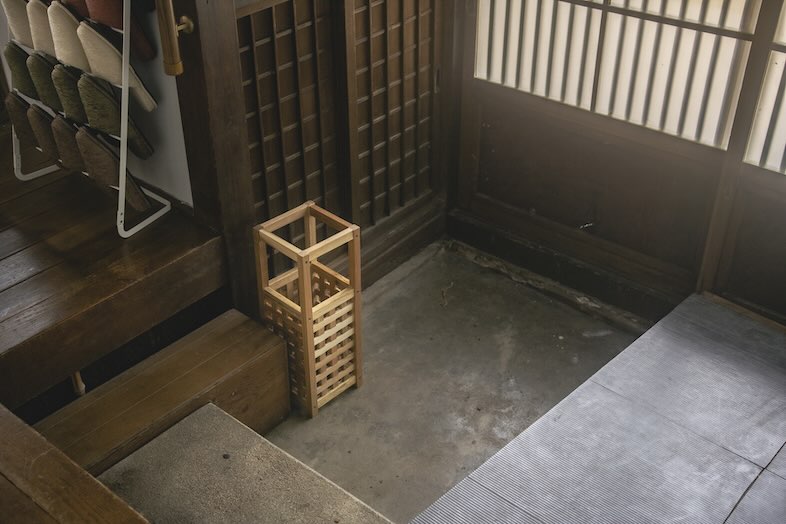 S-Studio保土ヶ谷｜趣のある玄関土間