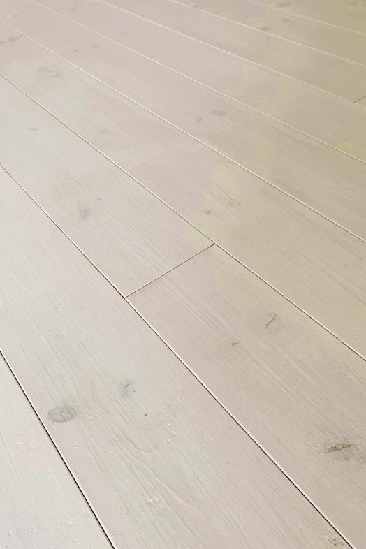 Studio WOODSIDE39 Grape｜【3階】ホワイトルーム床