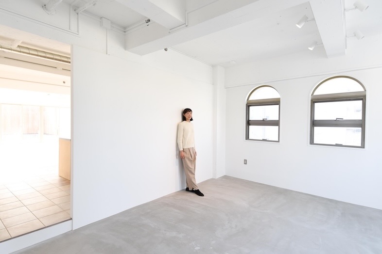 SUMIRE STUDIO｜【7F スタジオ2】立体感あるポートレート撮影ができる構図