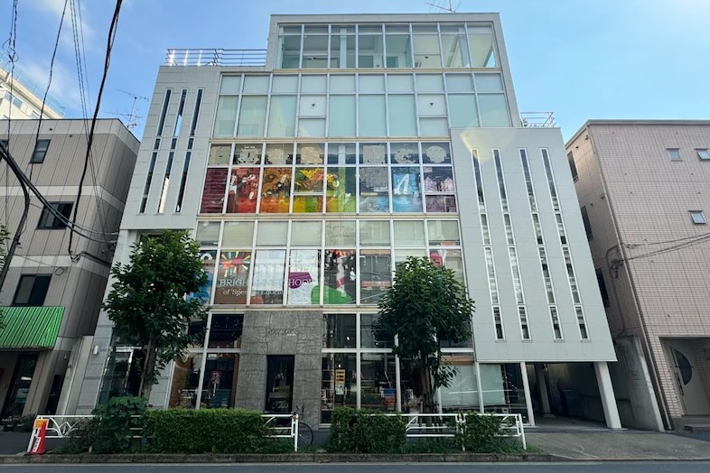 yok.terrace｜建物最上階に位置するペントハウスの外観