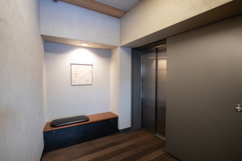 apartment2122｜エレベーターホール