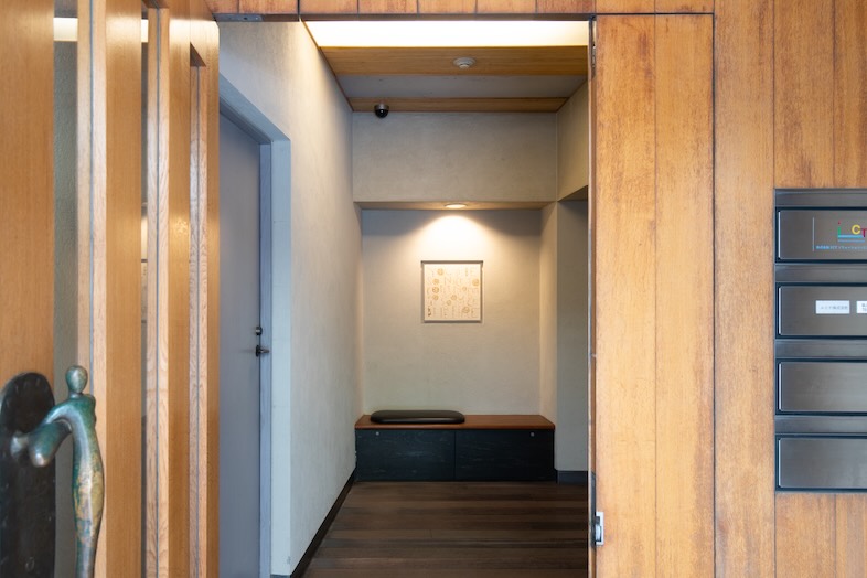 apartment2122｜導入カットに