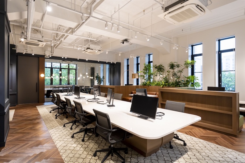 九段下 Design Office｜稼働中オフィスでリアリティを活かした撮影が可能