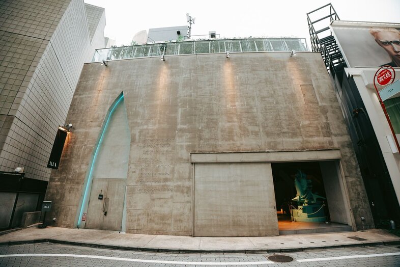 BAIA STUDIO｜【外観】コンクリート打ちっぱなしの外観