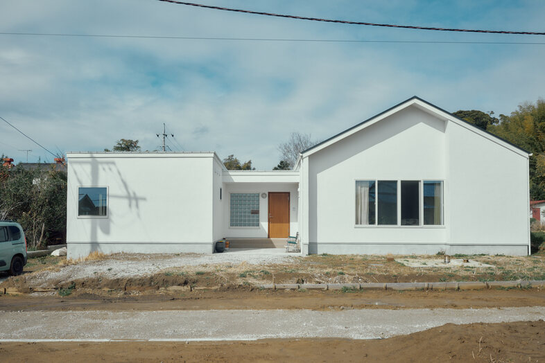STUDIO FINN｜大小の箱が連なる外観は建物全体を使った撮影に最適です