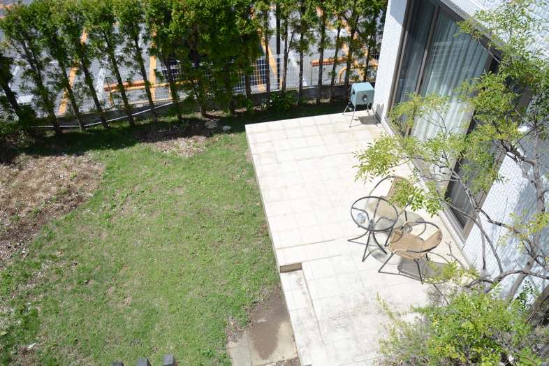 Gyotoku Terrace｜【庭】2階から庭を見下ろすカットの撮影に最適
