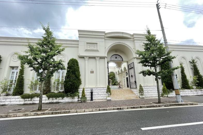 NEEDS京都北山(旧 北山迎賓館)｜【外観】ヨーロピアンな建物