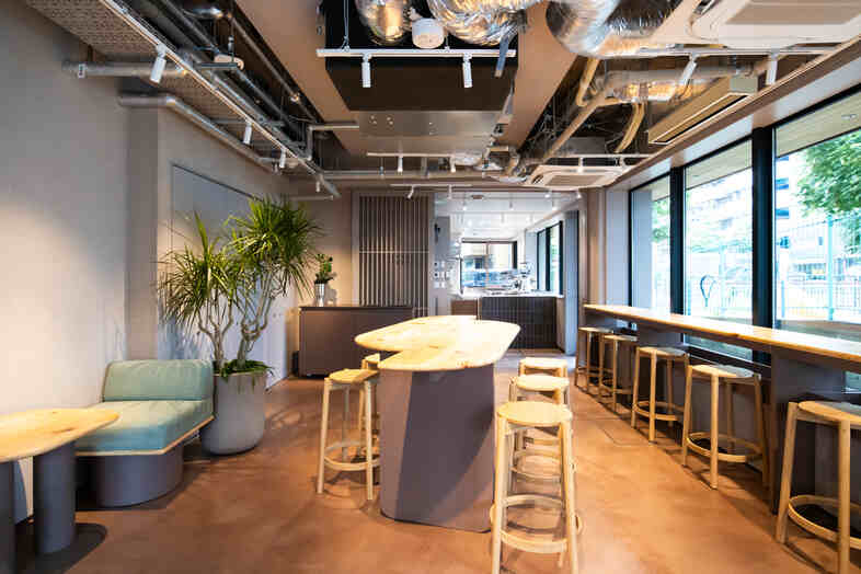 WAND-CAFE-｜奥行きを活かした構図で撮影が可能